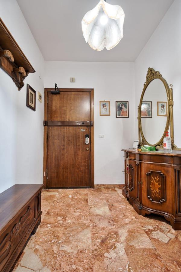 Apt Venice City Маргера Екстериор снимка